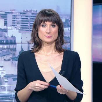 Aurélie Blonde Journaliste